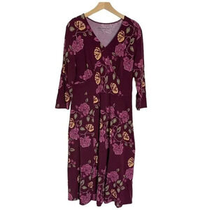 Norm Thompson L‎ maroon floral v- neck knee length dress